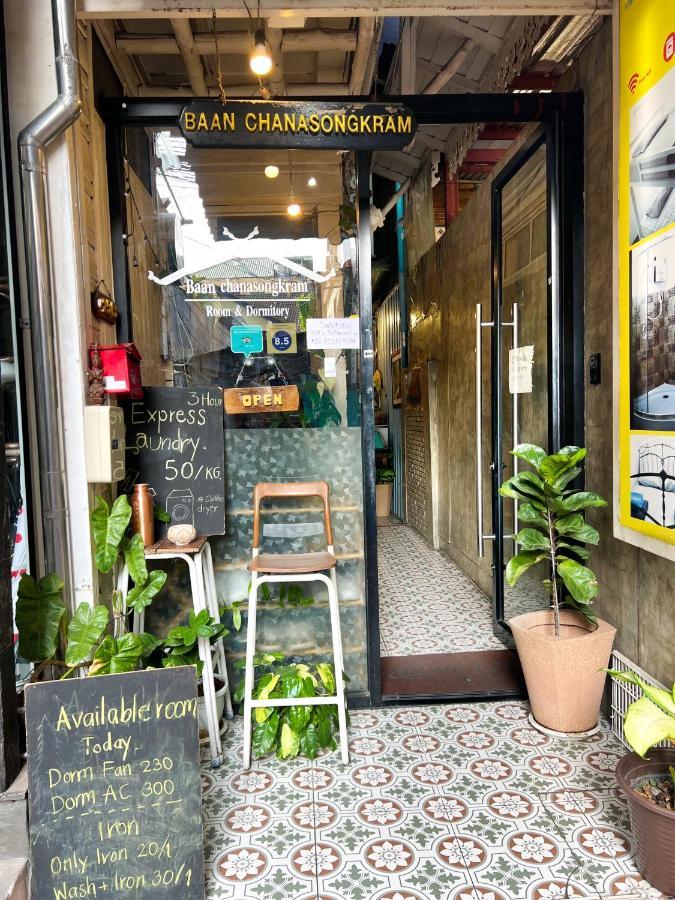 Baan Chanasongkram Bangkok Kültér fotó