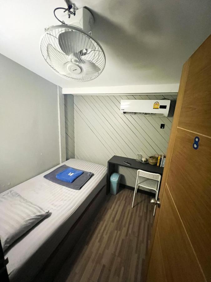 Baan Chanasongkram Bangkok Kültér fotó