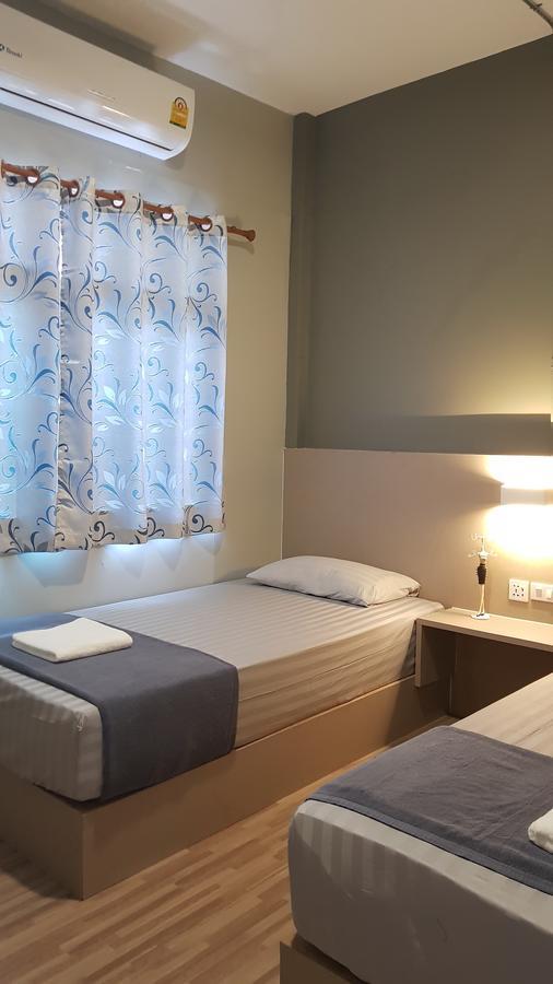 Baan Chanasongkram Bangkok Kültér fotó